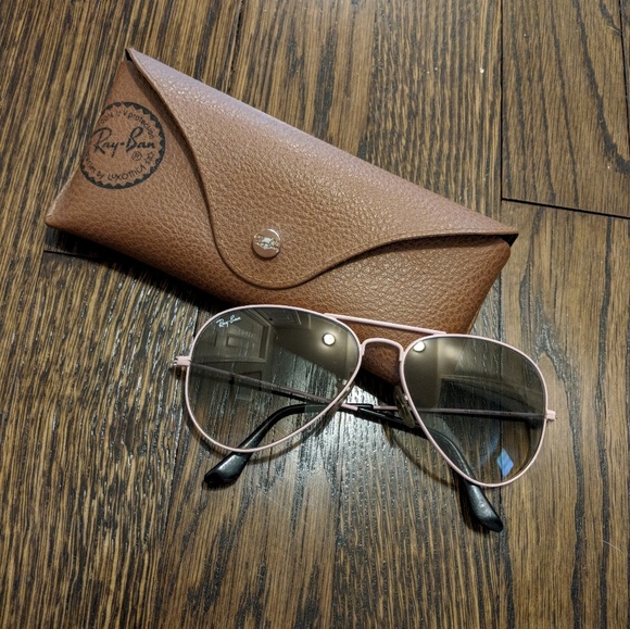 Ray-Ban Accessories - RARE Ray-Ban Aviator Sunglasses